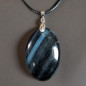 Pendentif Œil de faucon ovale sur cordon