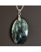 Pendentif Séraphinite ovale sur chaîne