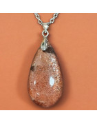 Pendentif Pierre de soleil goutte sur chaîne