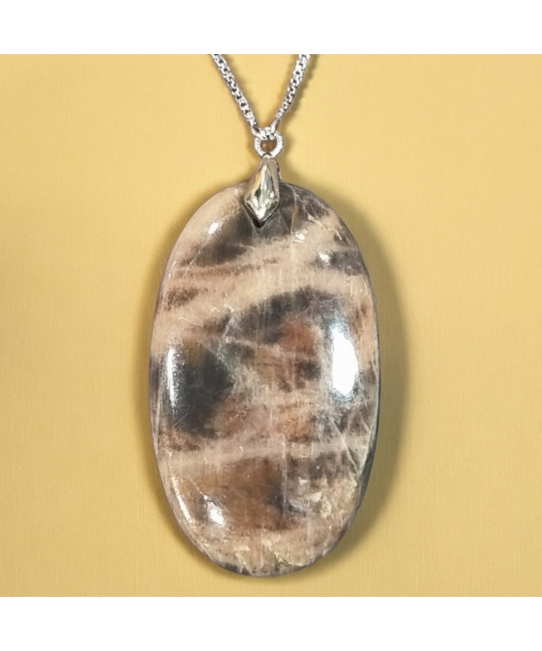 Pendentif Pierre de lune ovale sur chaîne réglable