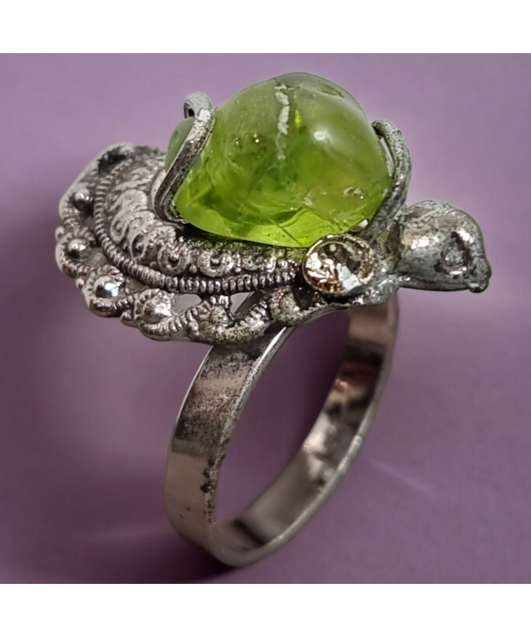 Bague Péridot Laiton Taille 53+