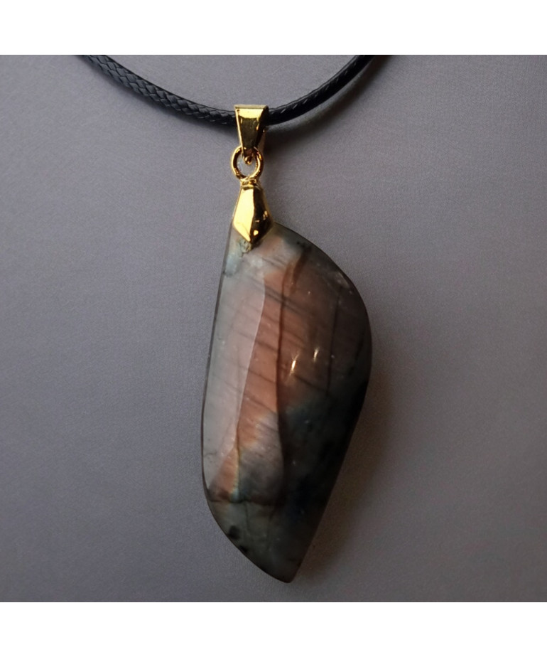 Pendentif Labradorite Bélière dorée sur cordon