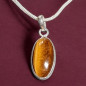 Pendentif Œil de tigre sur cordon cuir