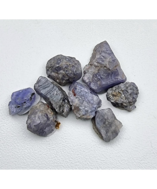 Pierre brute Tanzanite