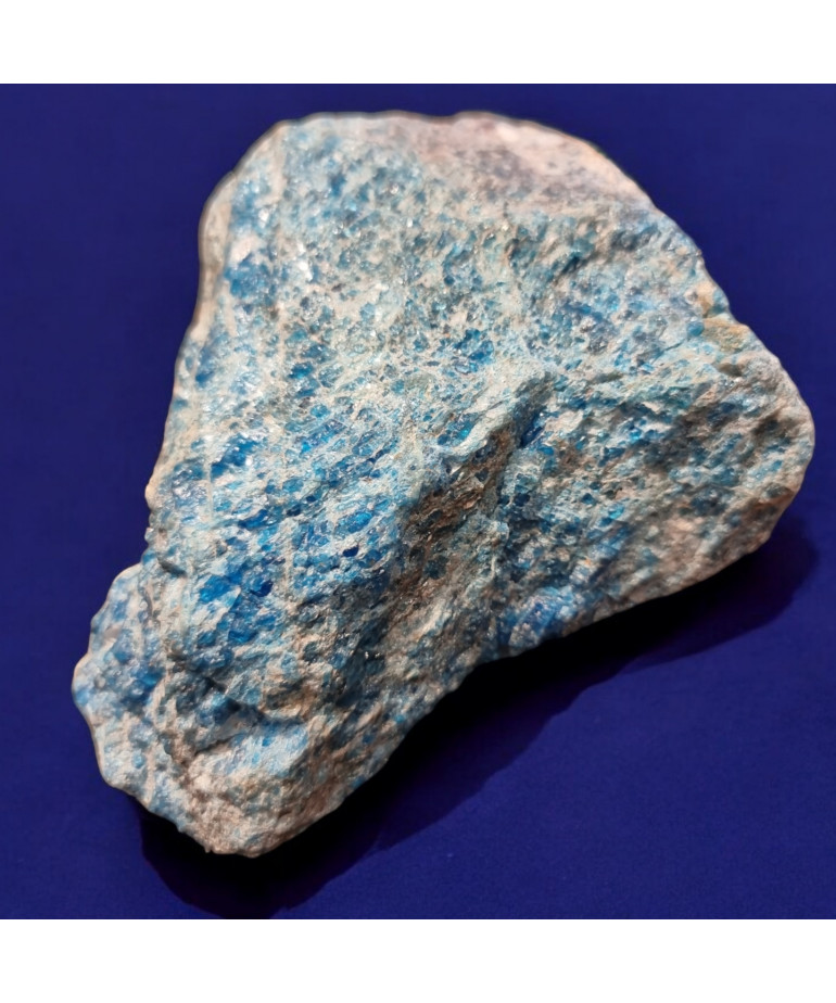 Pierre brute Apatite 3693g