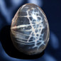 Menhir Agate du Botswana et géode de quartz 547g