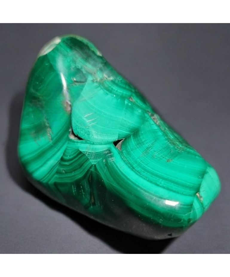 Pierre brute polie Malachite 135g