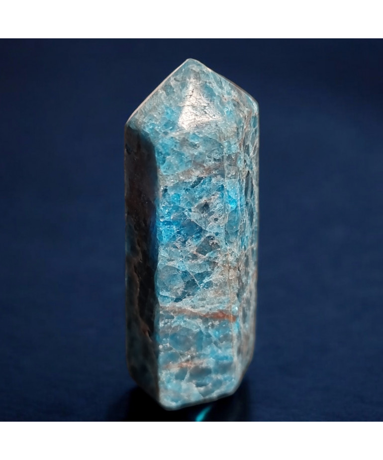 Obélisque Apatite bleue 111g