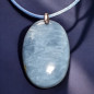 Pendentif Opale bleue sur cordon réglable