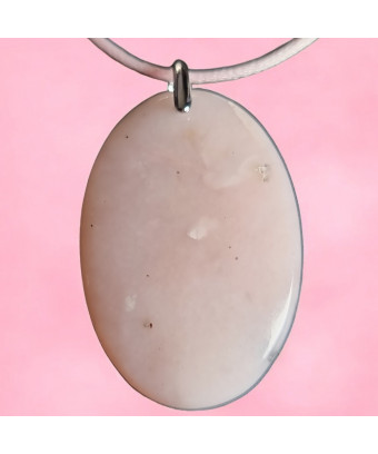 Pendentif Opale rose sur cordon réglable