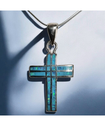 Pendentif Opale bleue Croix...