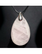 Pendentif Quartz rose avec bélière avec cordon