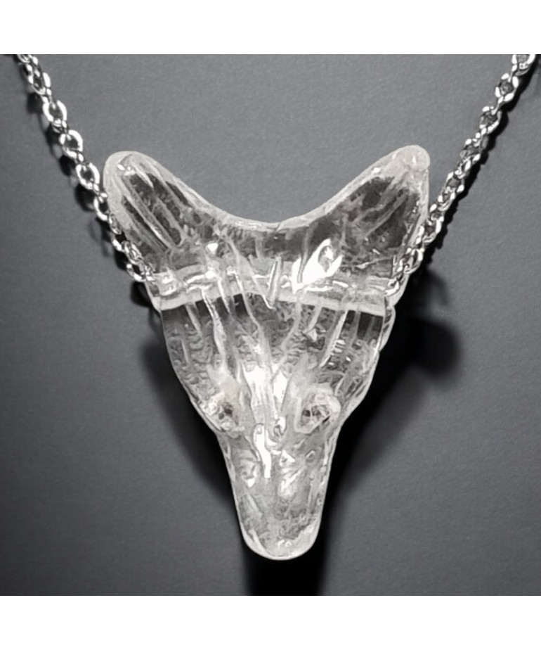 Pendentif Cristal de roche Tête de loup avec chaîne