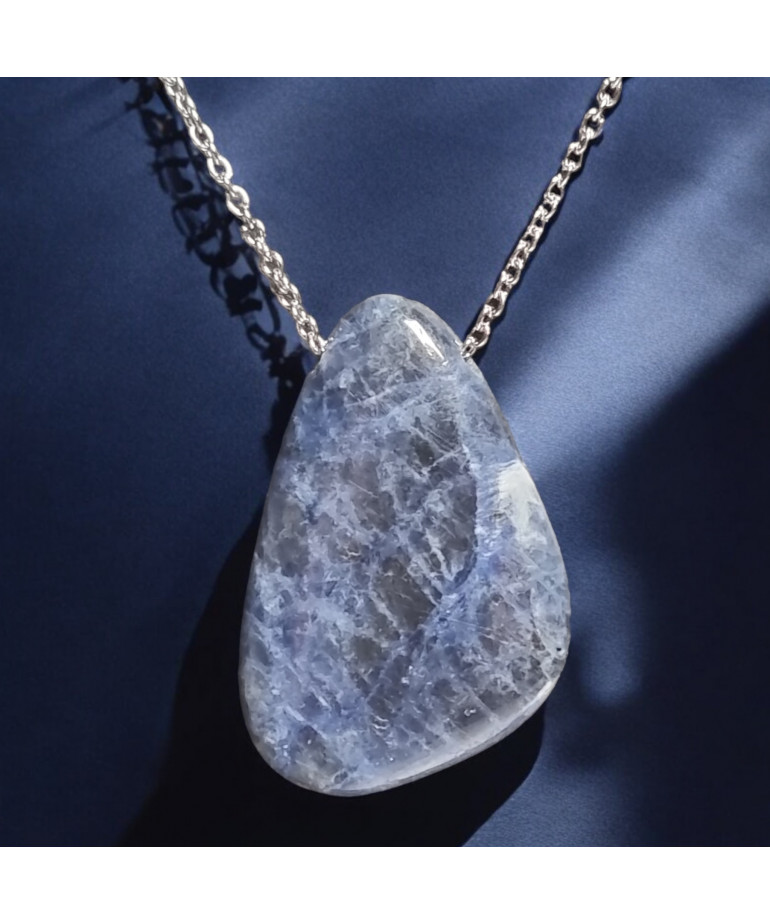 Pendentif Sodalite avec chaîne