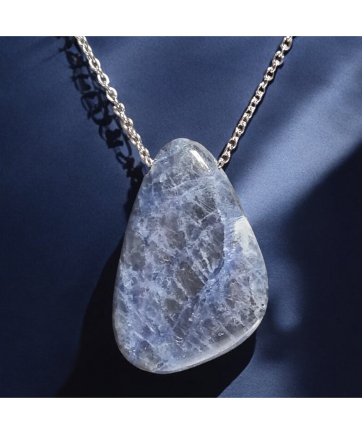 Pendentif Sodalite avec chaîne