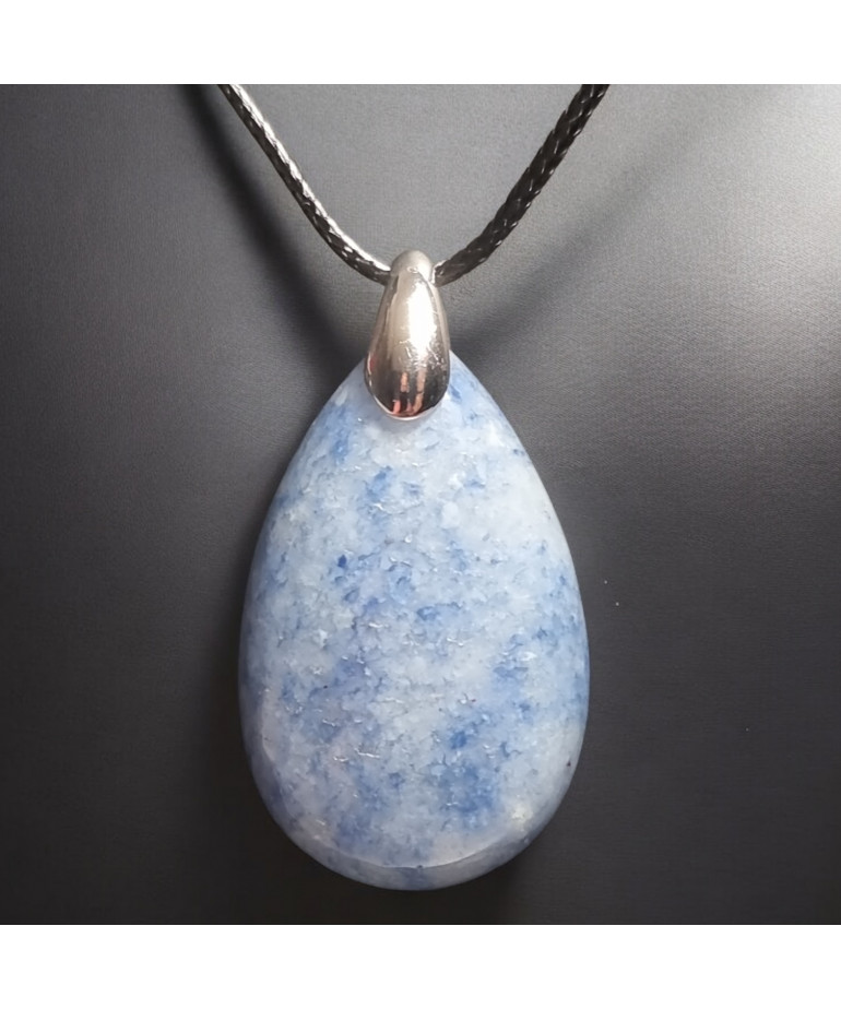 Pendentif Aventurine bleue avec cordon