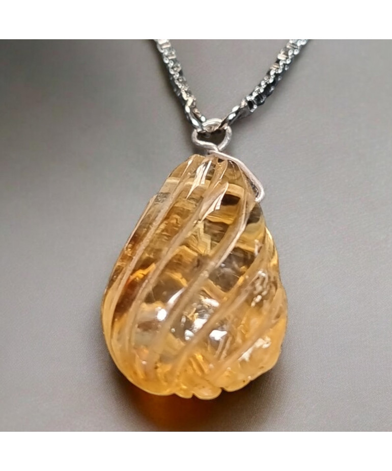 Pendentif Citrine sur chaîne réglable