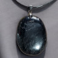 Pendentif Tourmaline noire ovale sur cordon