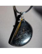 Pendentif Tourmaline noire sur cordon