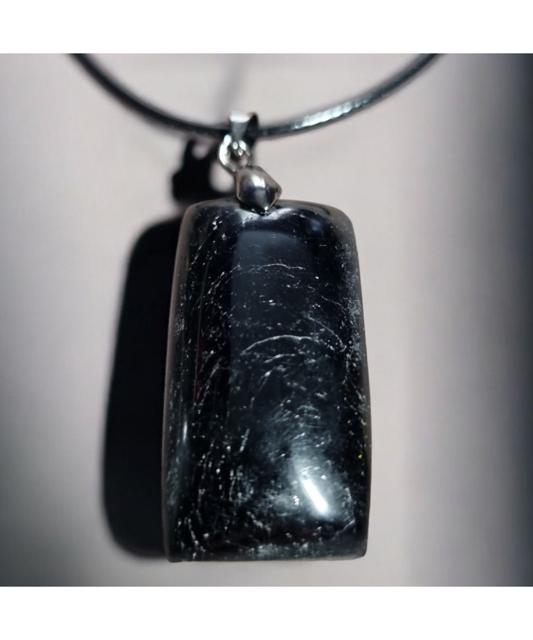 Pendentif Tourmaline noire rectangle sur cordon