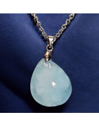 Pendentif Aigue marine goutte sur chaîne