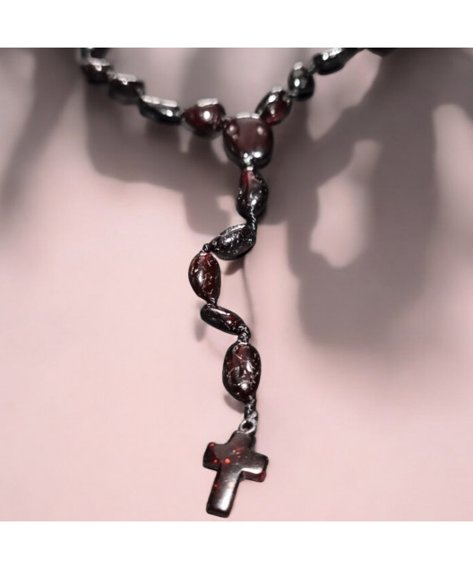 Collier Ambre baltique Dark Cognac Croix sautoir