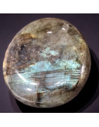 Galet Labradorite 191g