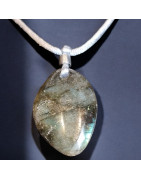 Pendentif Labradorite sur cordon réglable