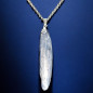 Pendentif Cyanite bleue sur chaîne acier