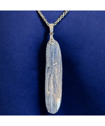 Pendentif Cyanite bleue sur...