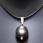 Pendentif Perle d'eau douce sur cordon