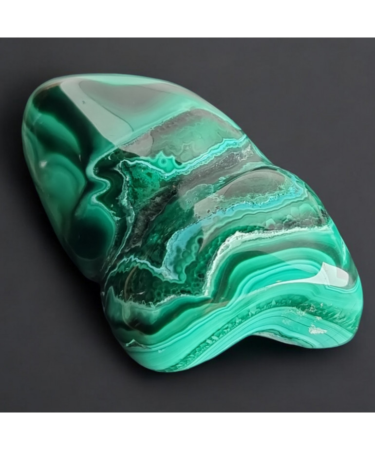 Pierre brute polie Malachite 89g