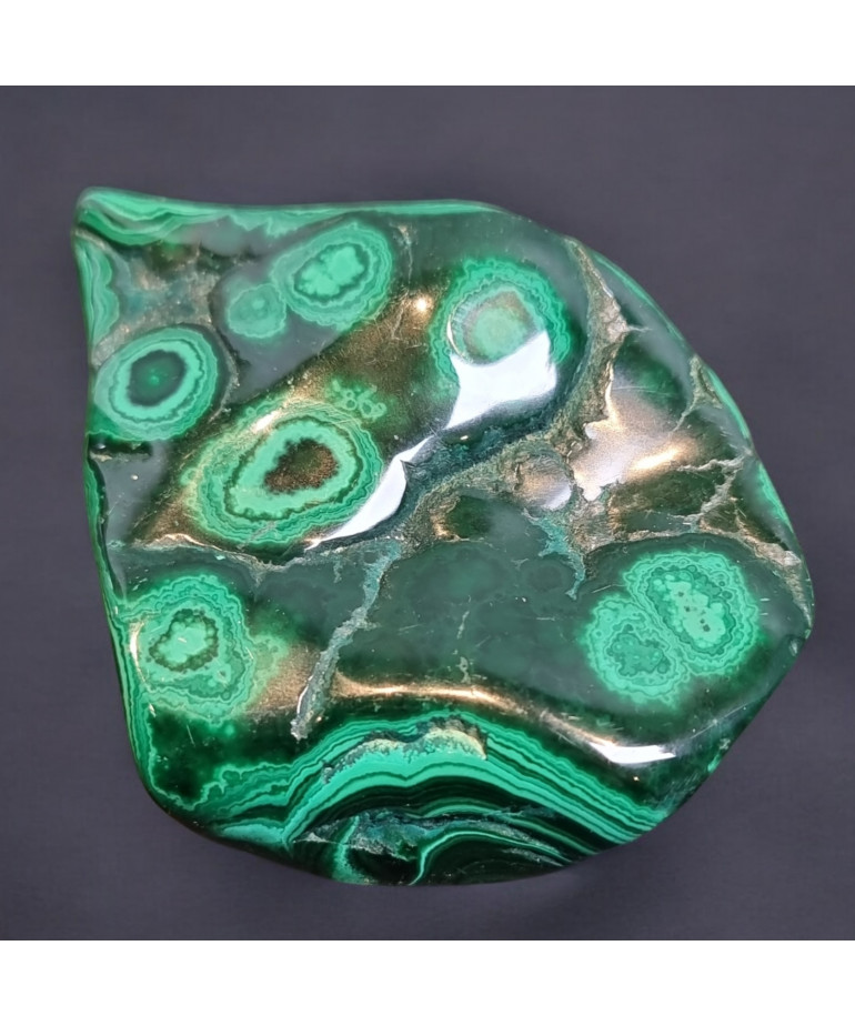 Pierre brute polie Malachite 237g