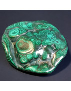 Pierre brute polie Malachite 148g
