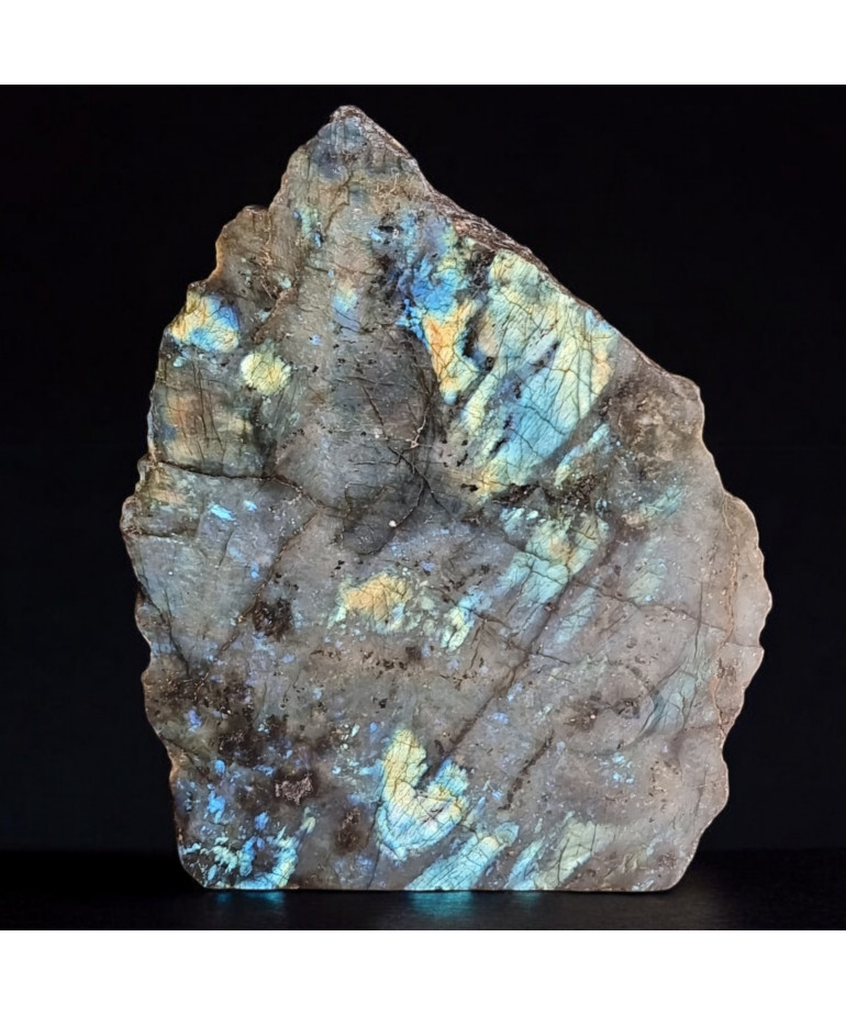 Pierre brute polie Labradorite 1255g