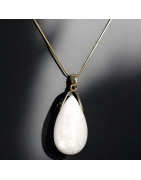 Pendentif Pierre de lune avec chaîne plaquée or
