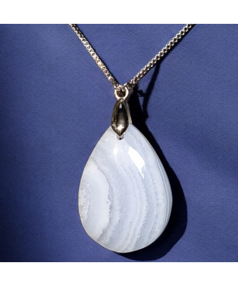 Pendentif Calcédoine avec chaîne réglable