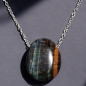 Pendentif Œil de faucon sur chaîne