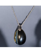 Pendentif Œil de faucon sur chaîne
