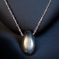 Pendentif Œil de faucon sur chaîne