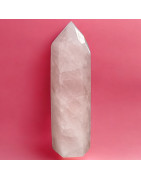 Obélisque Quartz rose 817g