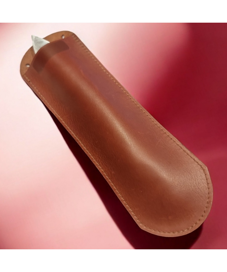 Etui cuir marron pour bâtons de Sélénite