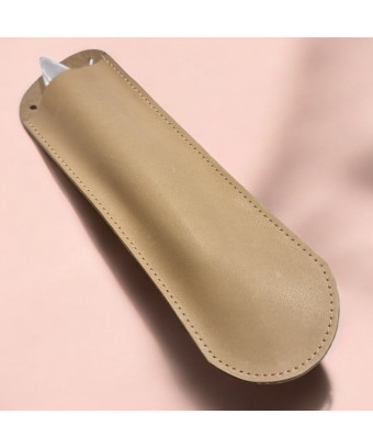 Etui cuir beige pour bâtons...