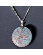 Pendentif Rubis Cyanite Rond sur chaîne
