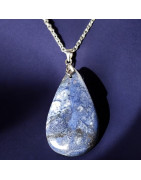 Pendentif Quartz Bleu Goutte avec chaîne