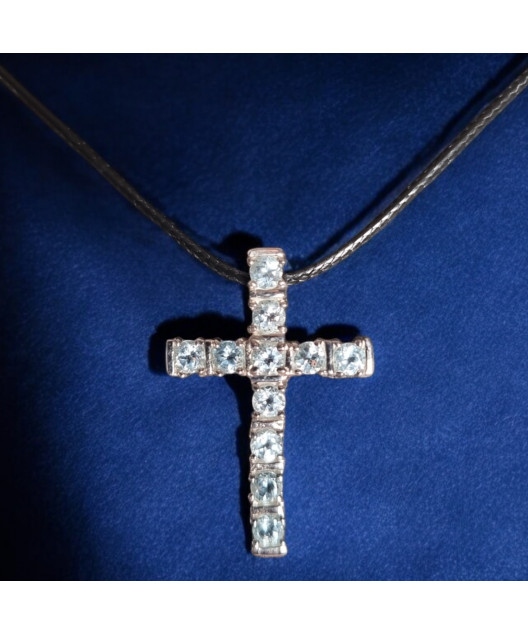 Pendentif Topaze bleue croix Argent 925 avec cordon réglable