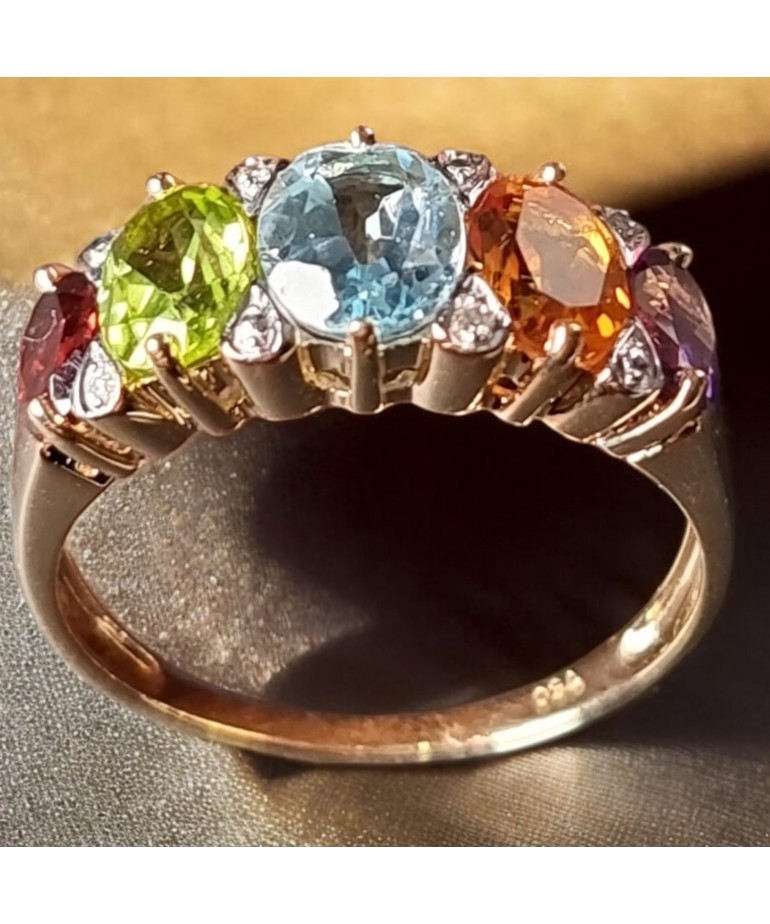 Bague Topaze bleue Citrine Péridot Améthyste et Grenat Or 18 Carats Taille 63 (s) Bague Topaze bleue Citrine Péridot Améthyste et Grenat Or 18 Carats Taille 63 (s)