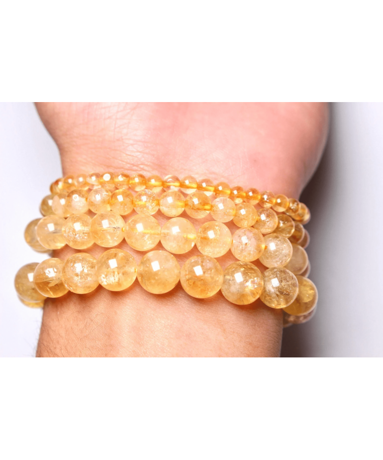 Ce bracelet de citrine en pierres rondes est une création de Meirea.