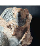 Pierre sculptée Jaspe paysage animaux de la ferme 999g