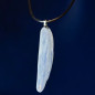 Pendentif Cyanite bleue avec cordon réglable